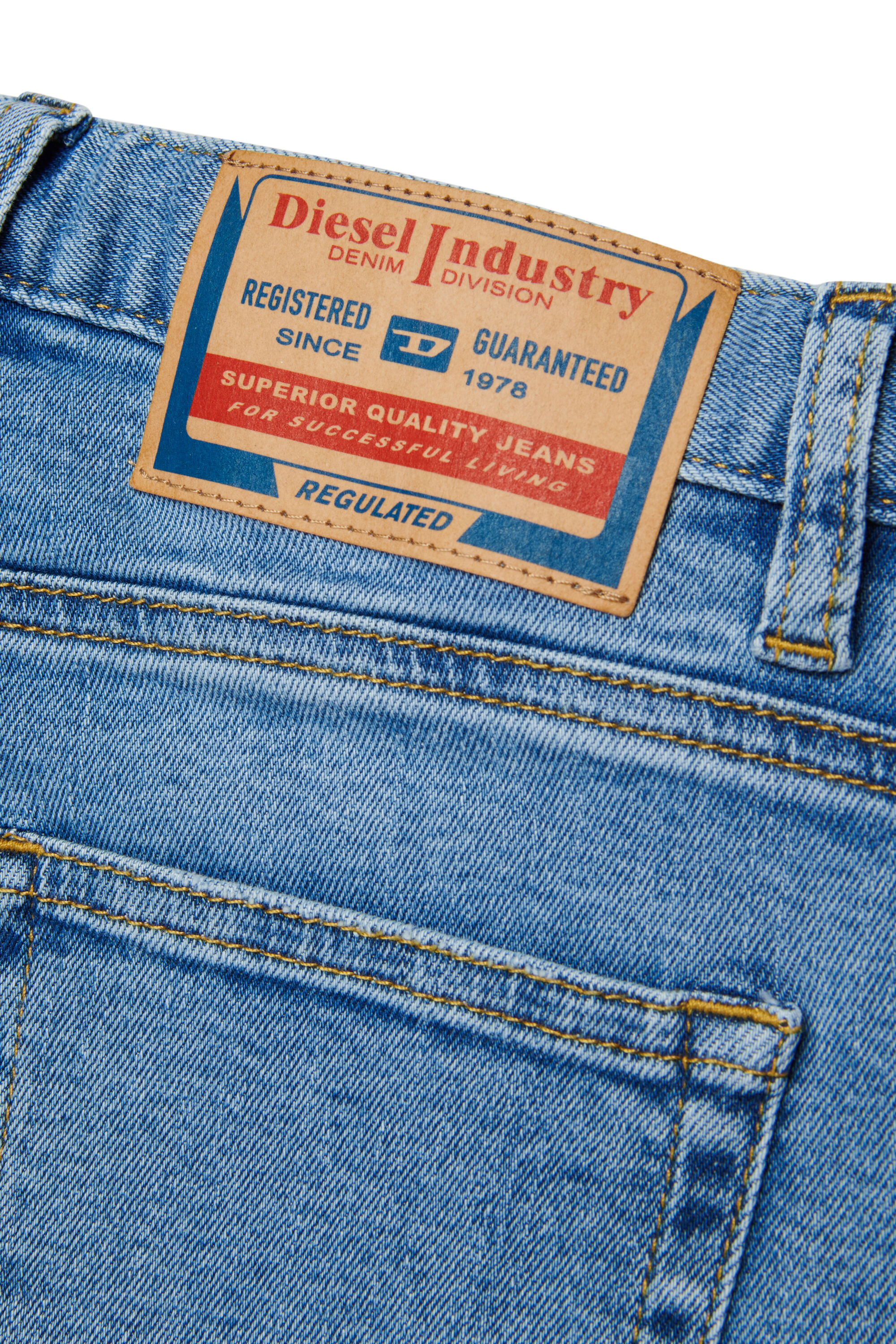 D-ARGJX-SHORT-J, Light Blue