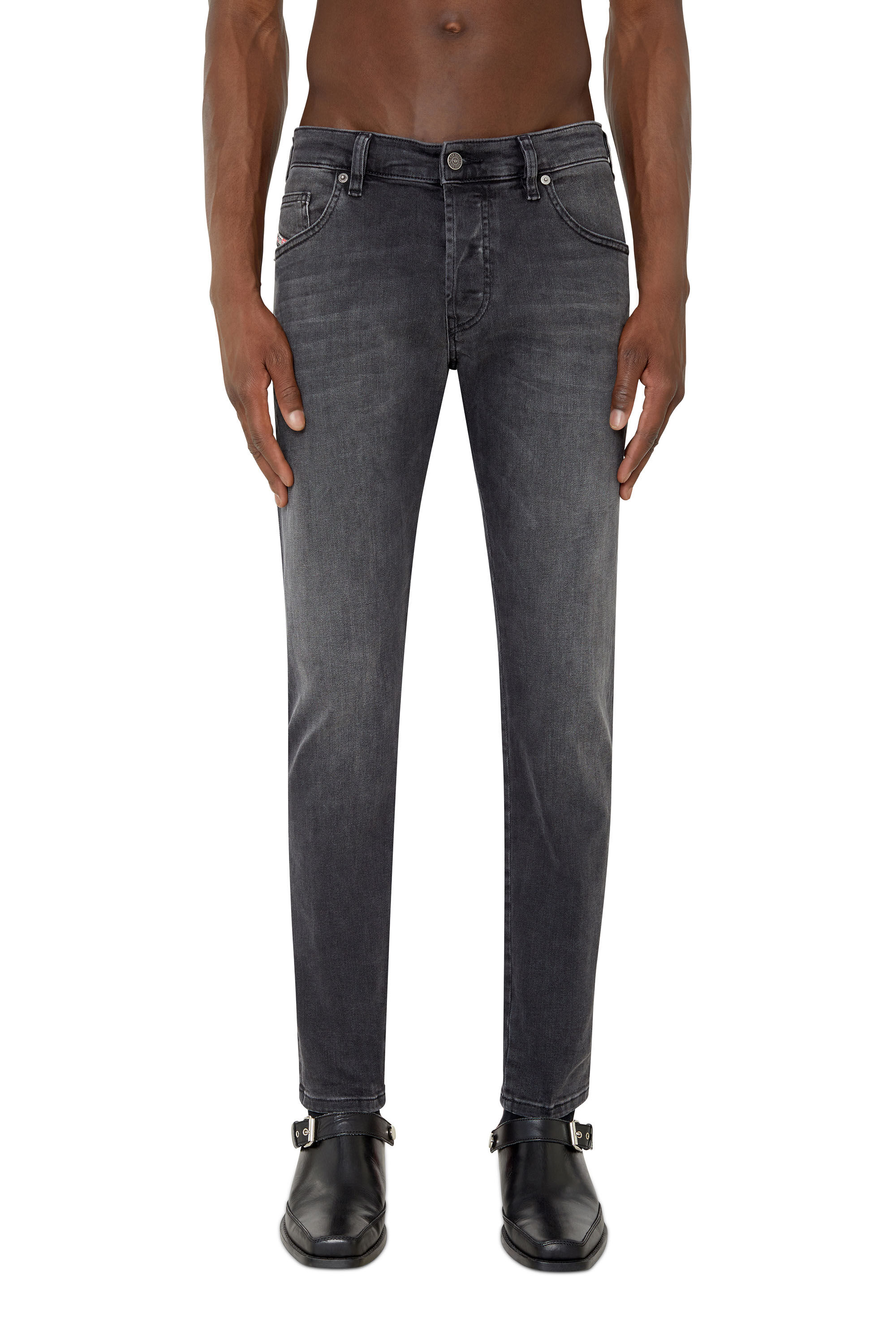 Diesel - D-Yennox 0IHAV Tapered Jeans, Black/Dark grey - Image 3