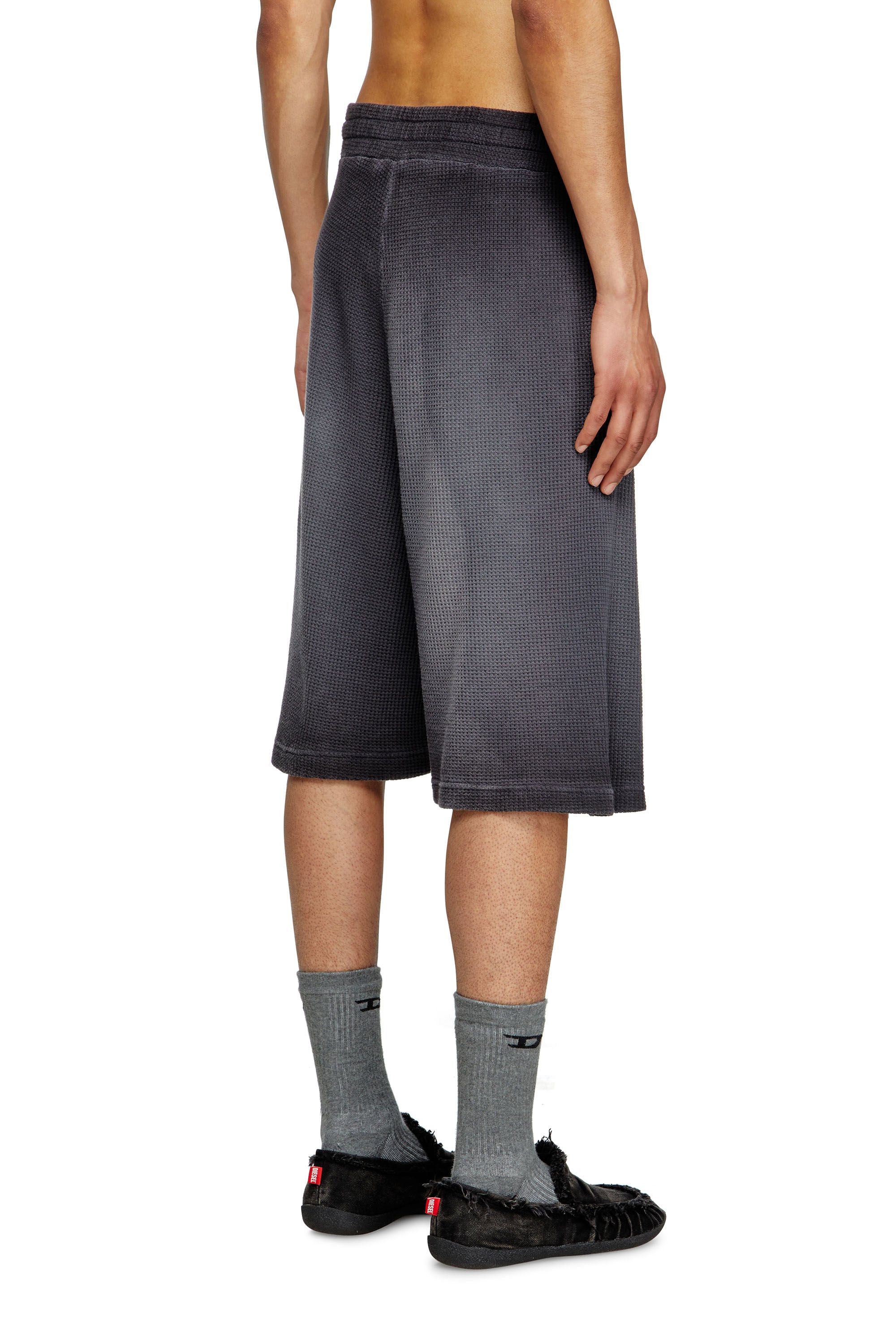 Men's Waffle shorts with medieval print | Black | Diesel