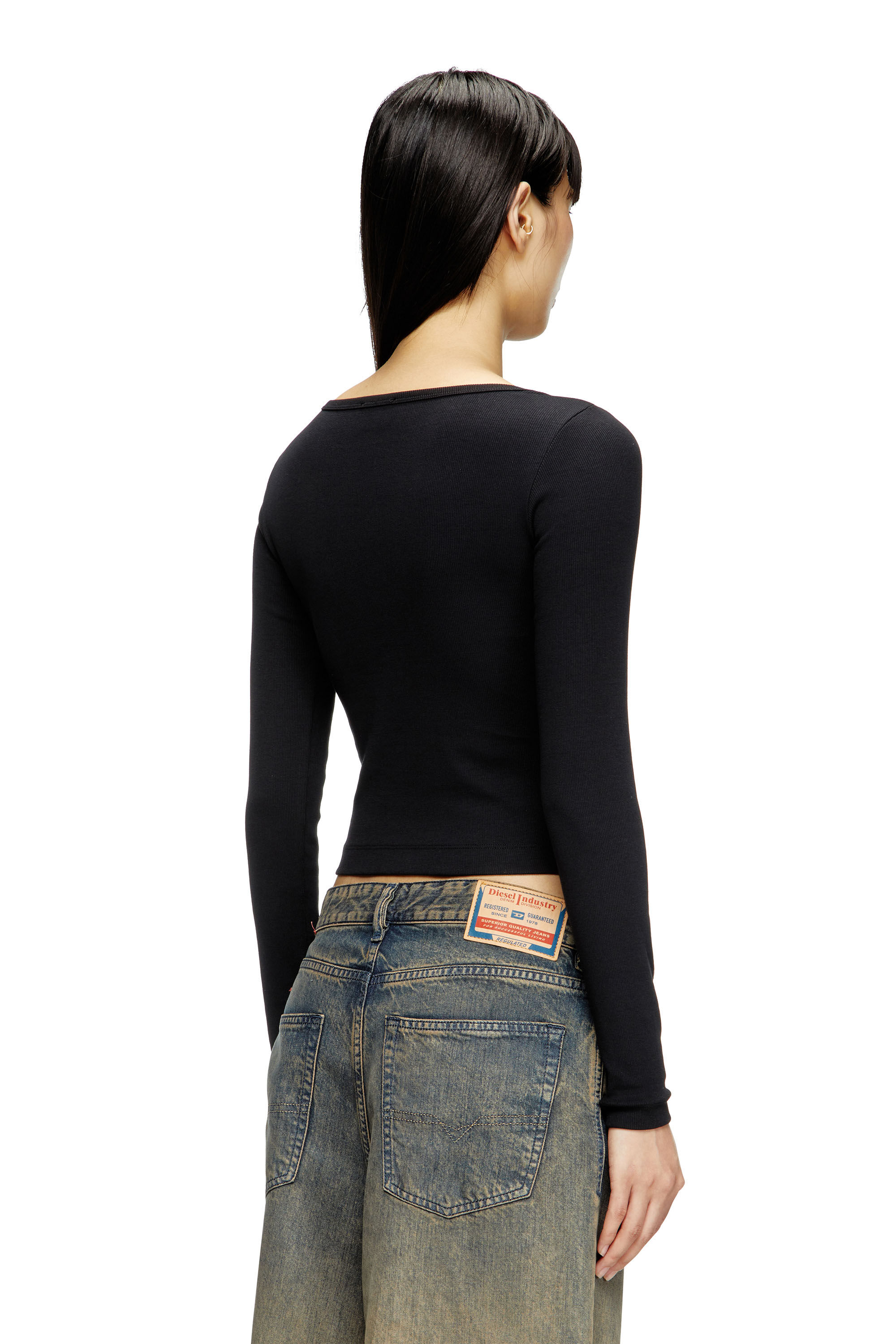 【DIESEL】t-ballet-d T-BALLET-D Woman: Long-sleeve top with embroidered D patch