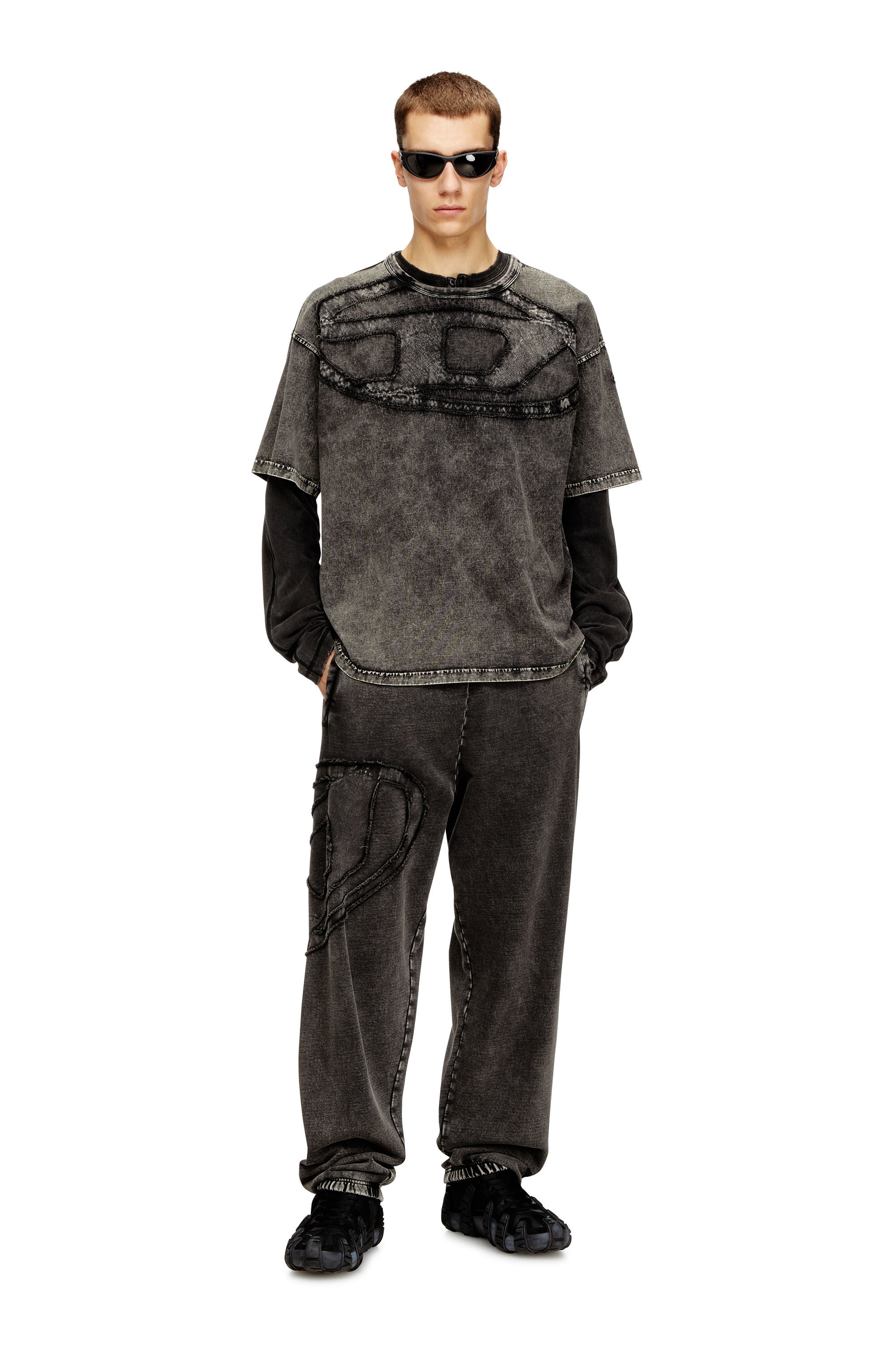 Men's Relaxed cotton T-shirt with Oval D applique | Black | Diesel PT