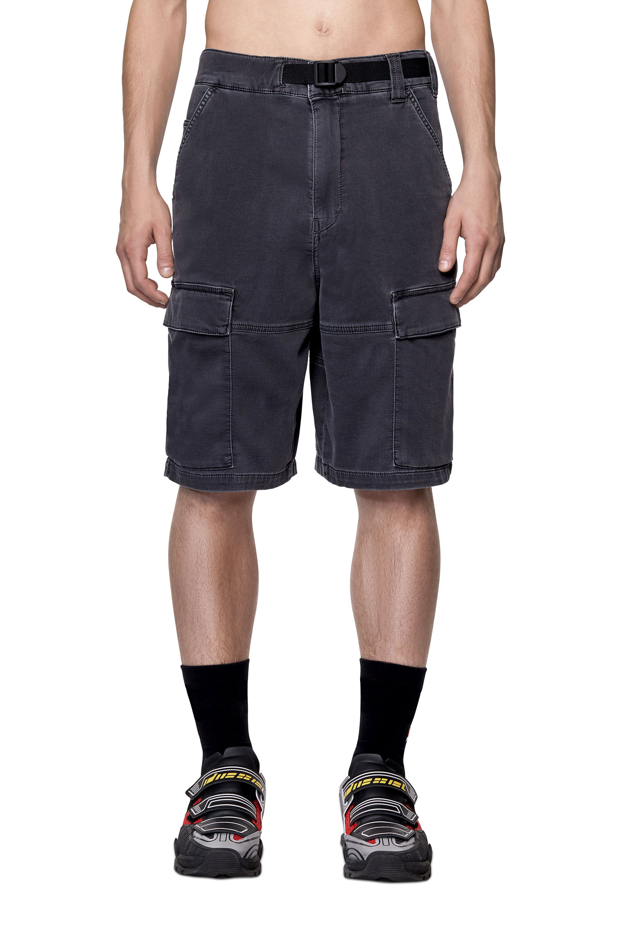 Diesel - D-KROOLEY JOGGJEANS CARGO SHORTS, Man's Cargo shorts in JoggJeans® in Black/Dark grey - 3
