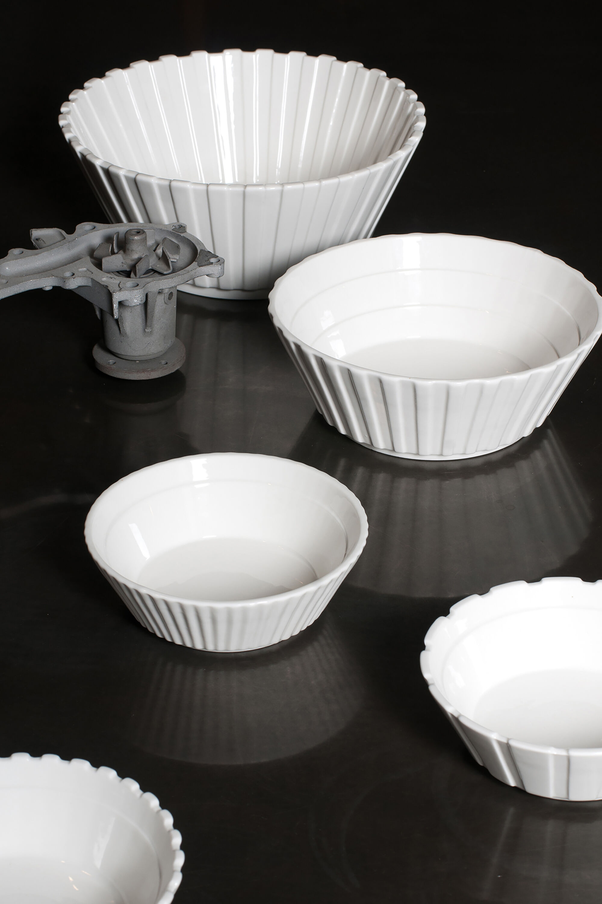 Diesel - 10916 MACHINE COLLEC, Unisex's Big porcelain salad bowl in White - 4