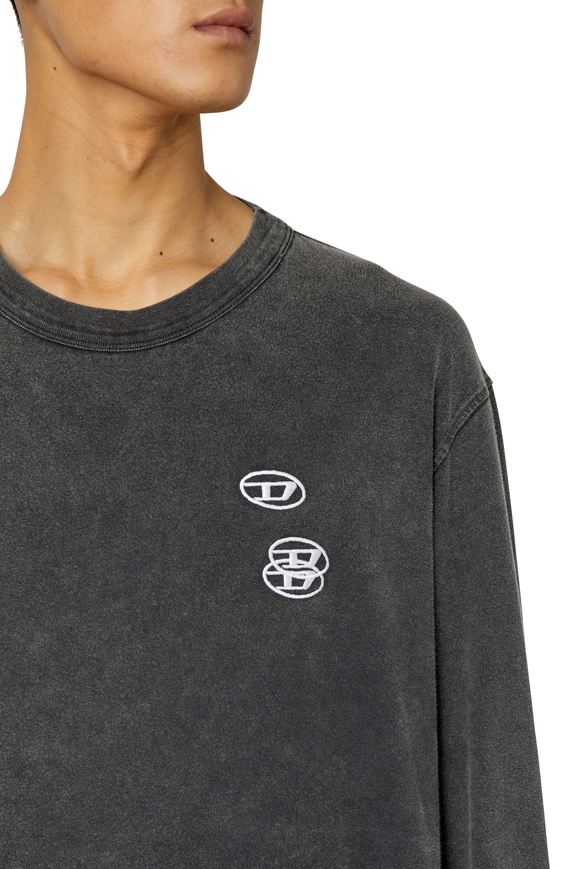 Diesel - T-CRANE-LS-SLITS, Man's T-shirt with triple logo embroidery in Black - 6