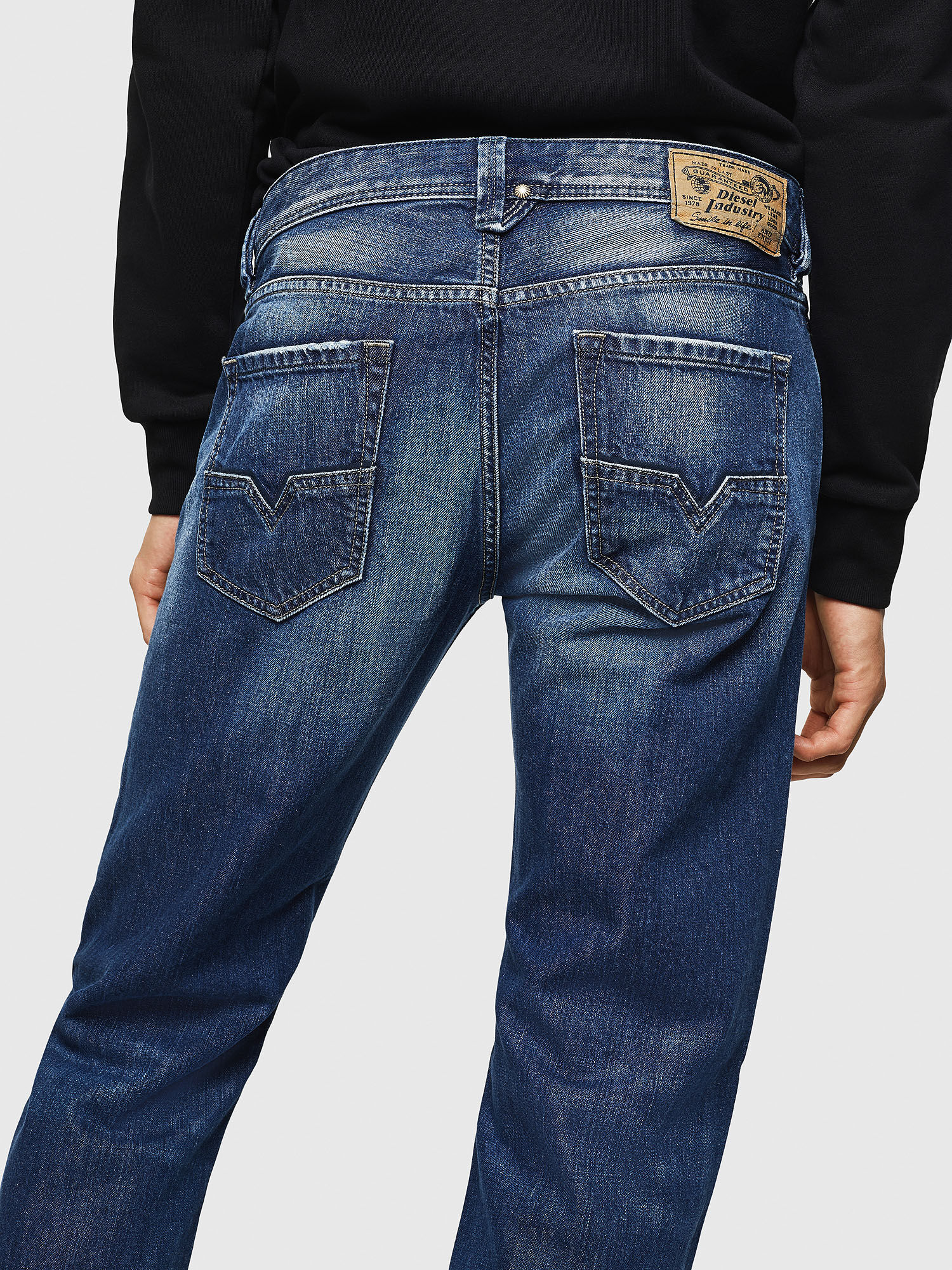 diesel jeans larkee