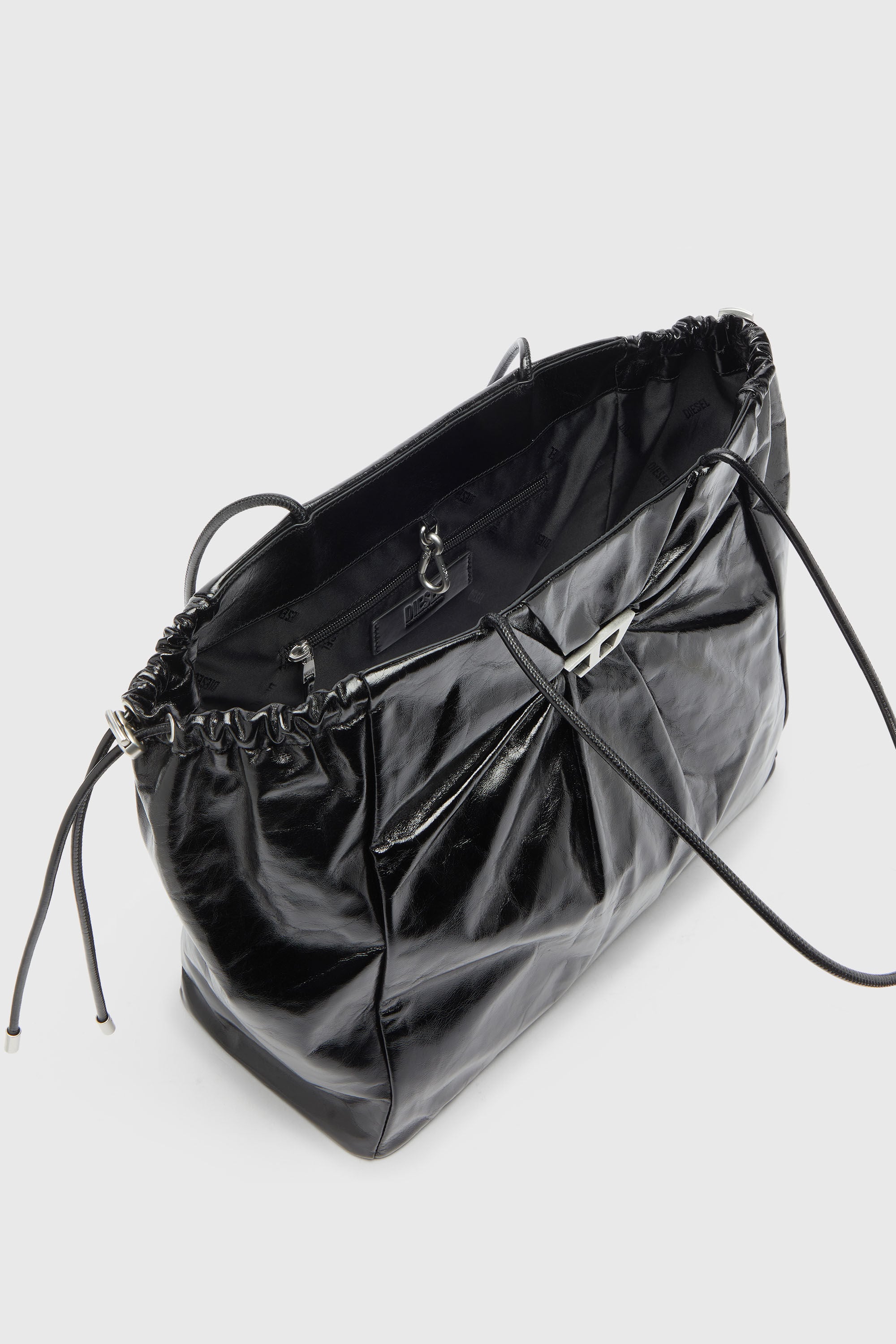 Diesel - SCRUNCH-D TOTE E/W, Woman's Scrunch-D - Tote bag in shiny wrinkled leather in Black - 4
