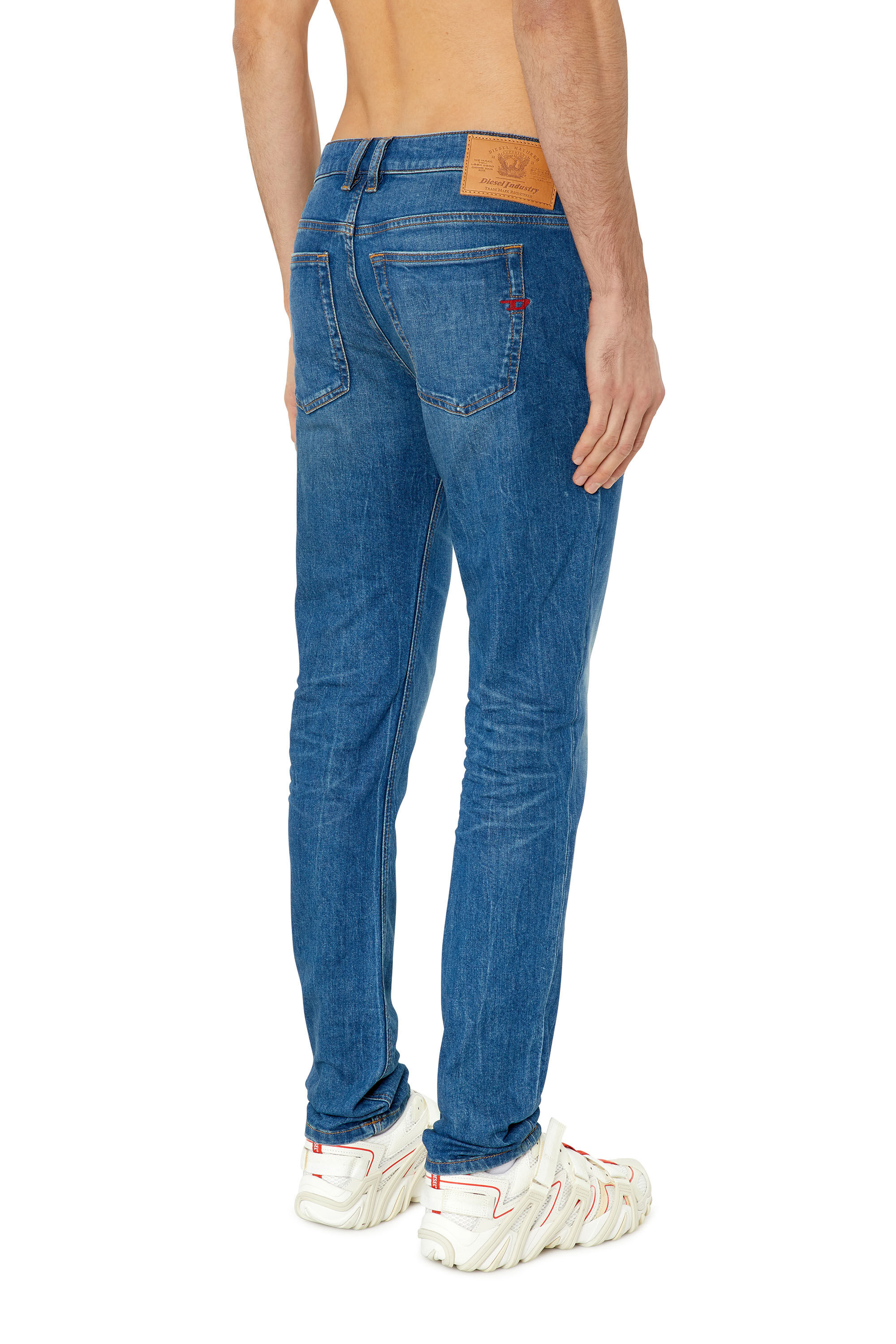 Diesel - 1979 Sleenker E09PK Skinny Jeans, Medium blue - Image 4