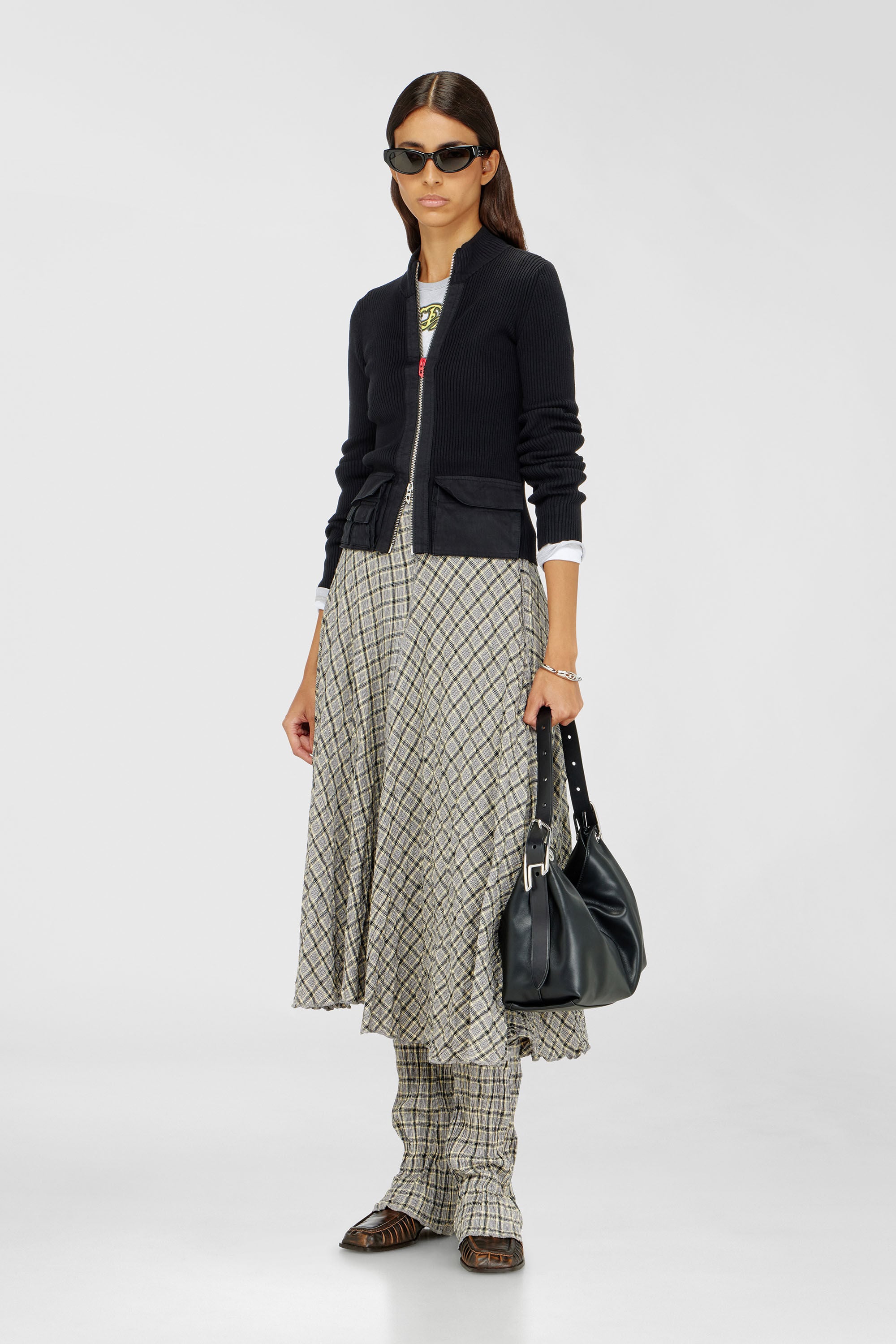 Diesel - M-MELISSA, Woman's Ribbed cardigan with cargo pockets in Black - 1