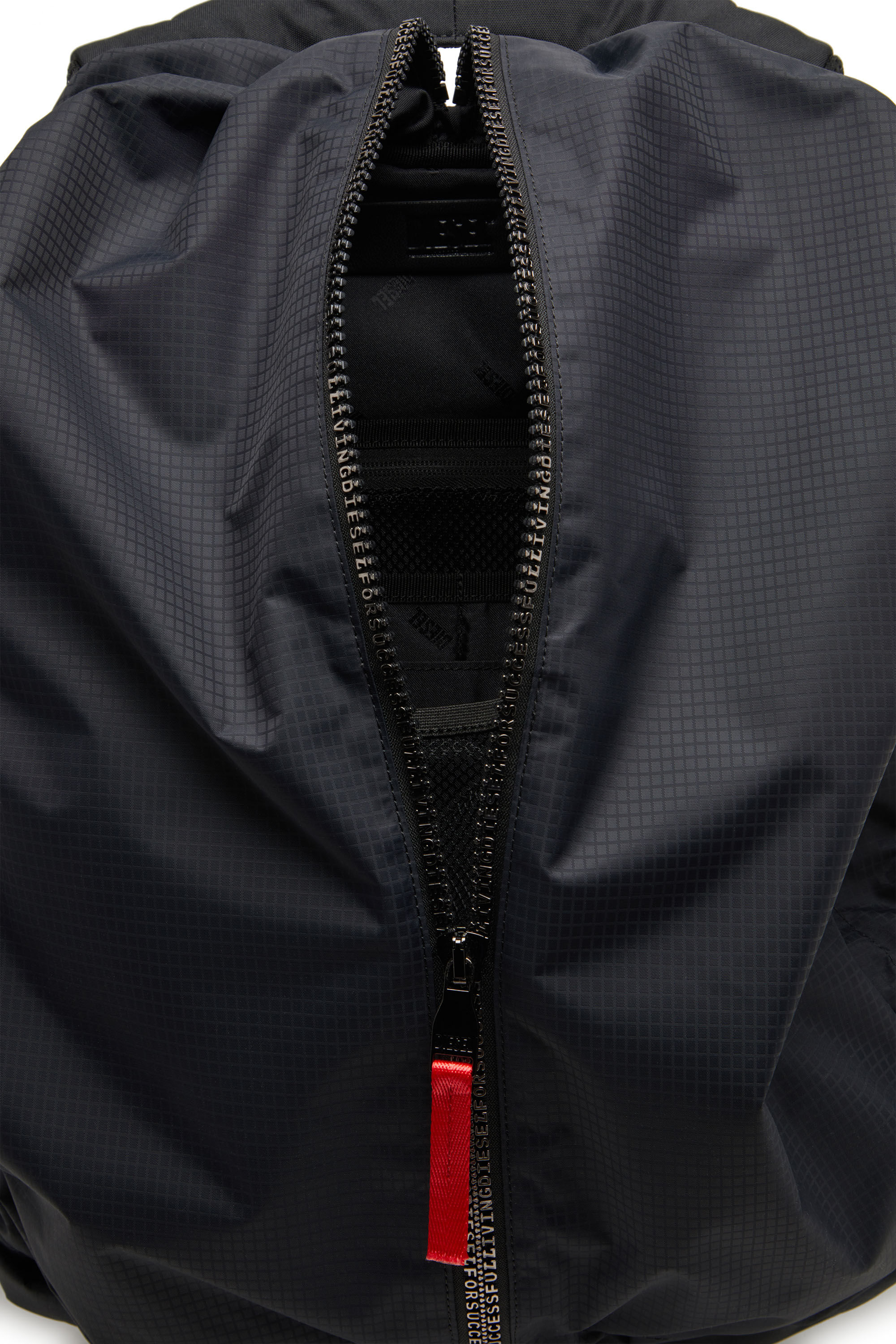 Men's Zip-D-Backpack in check-jacquard shell | Black | Diesel