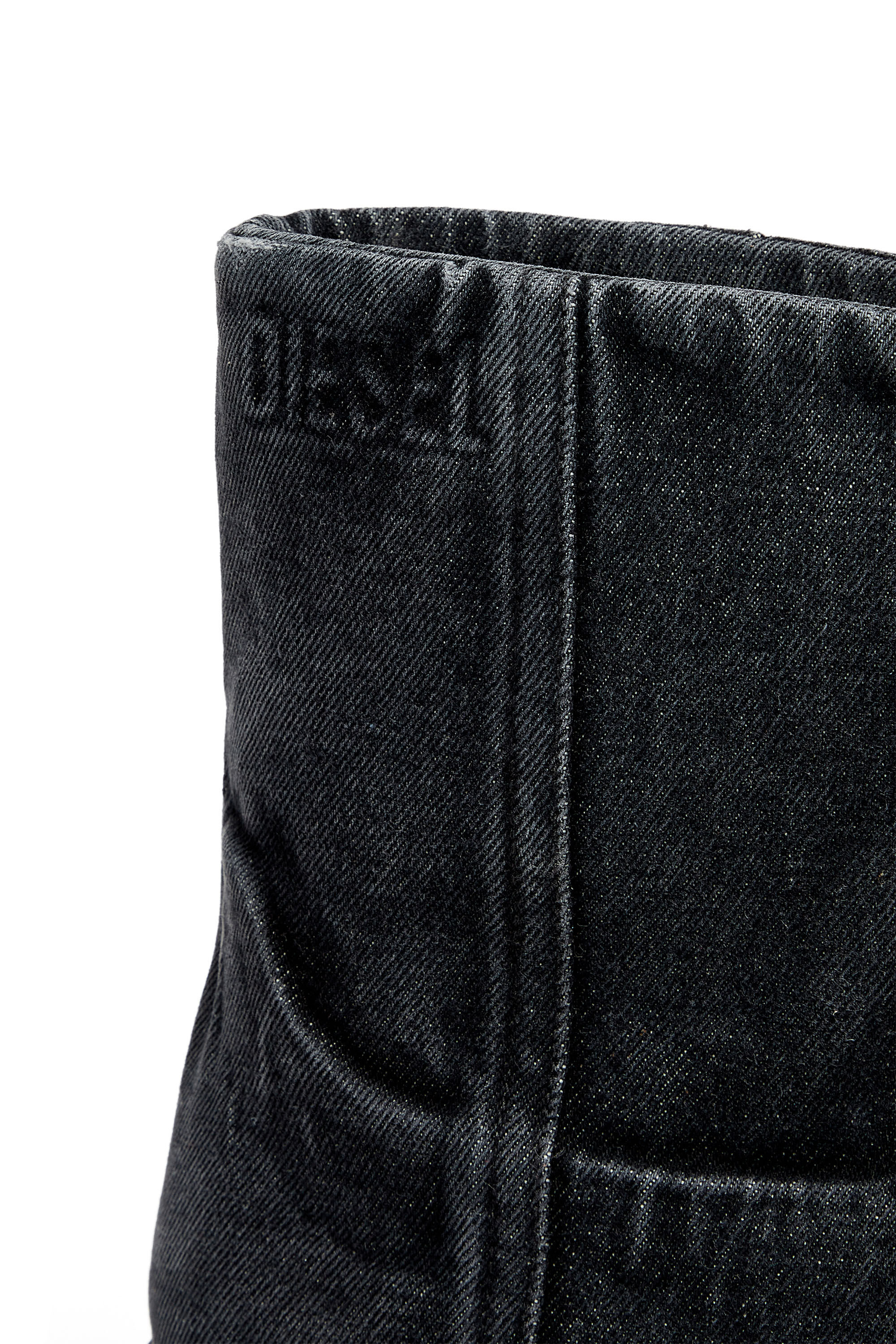 Diesel - D-HAMMER CH MD, Unisex D-Hammer-Chelsea boots in washed denim in Black - Image 4