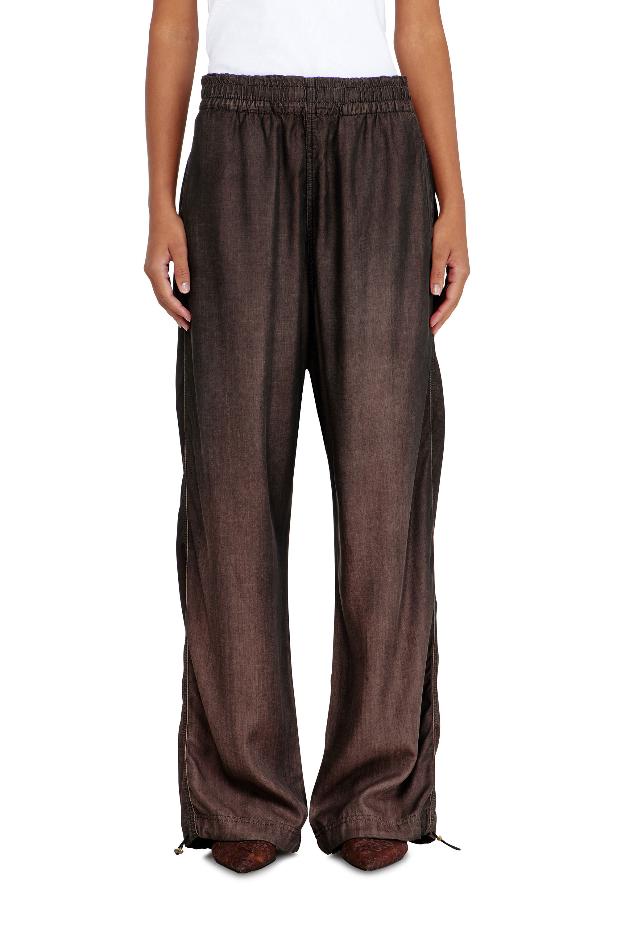 Diesel - Unisex's Relaxed Jeans D-Roder 068YF, Dark Brown - 4