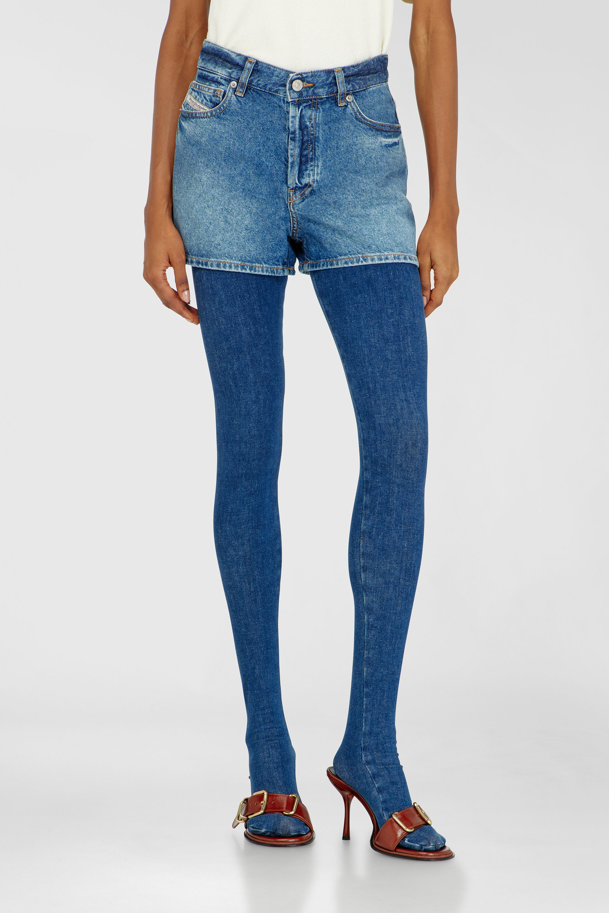Diesel - DE-HELIOS, Woman's Shorts in worn-in denim in Medium blue - 3