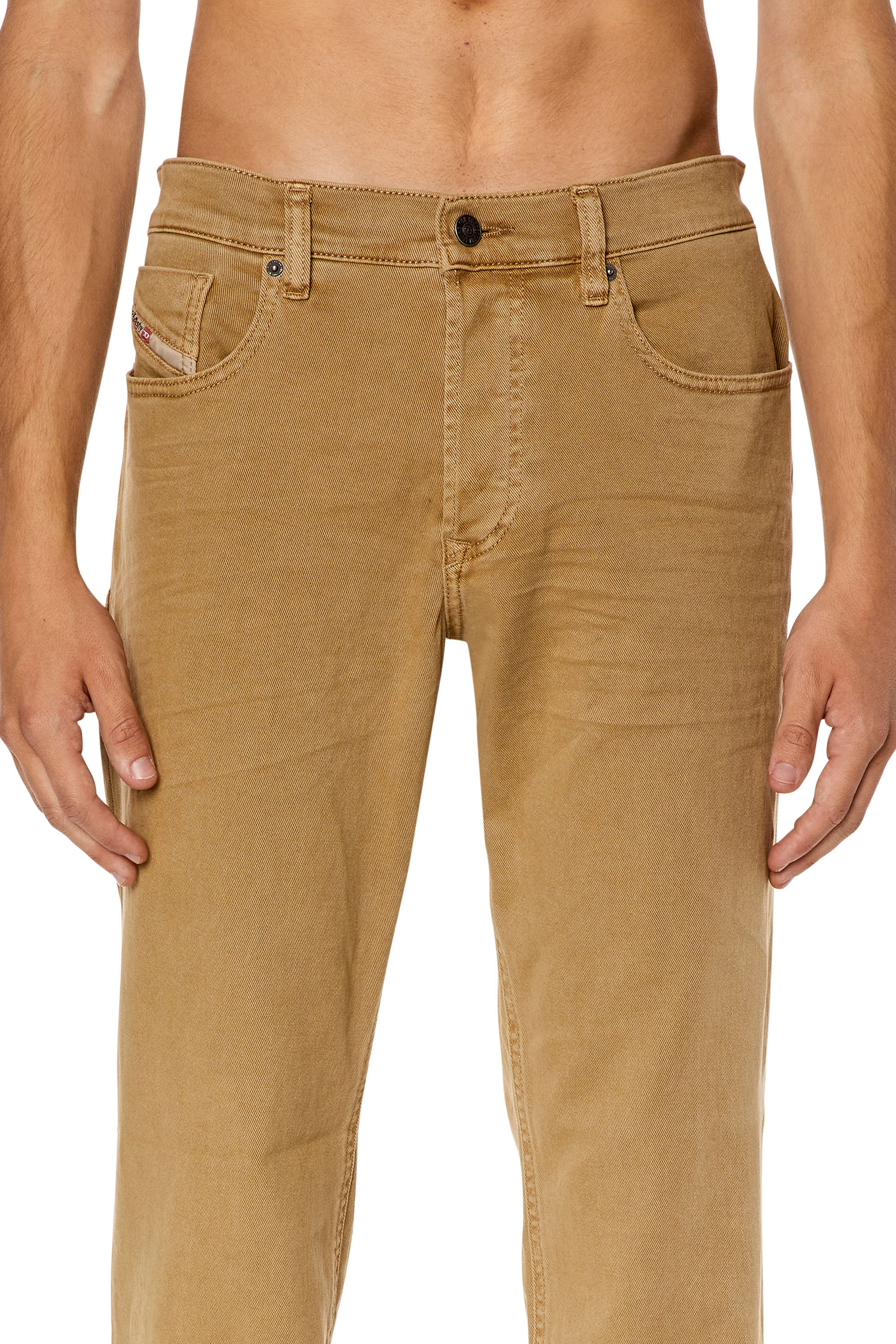 Diesel - 2023 D-Finitive 0QWTY Tapered Jeans, Light Brown - Image 4