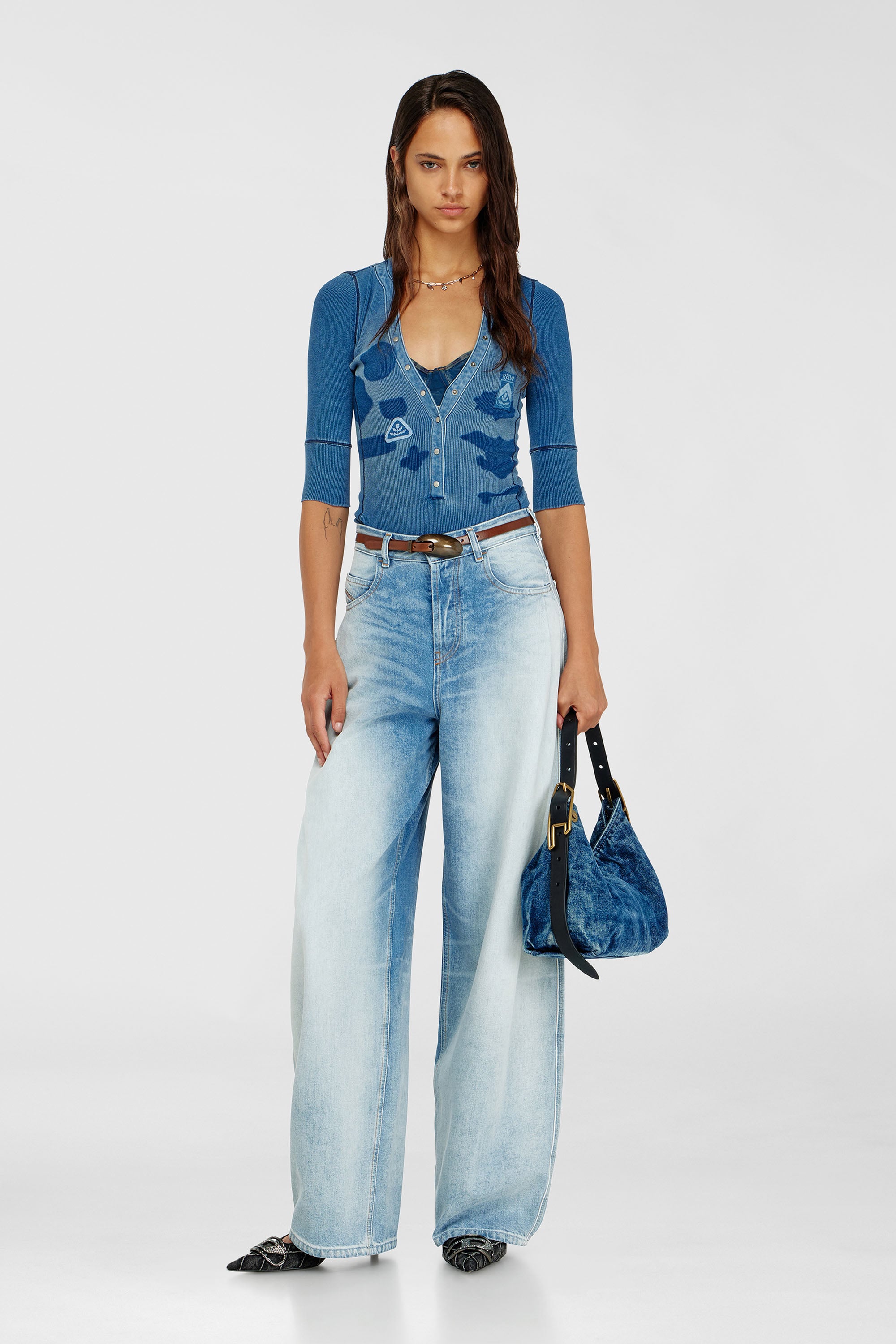 Henley top with shadow-patch effects