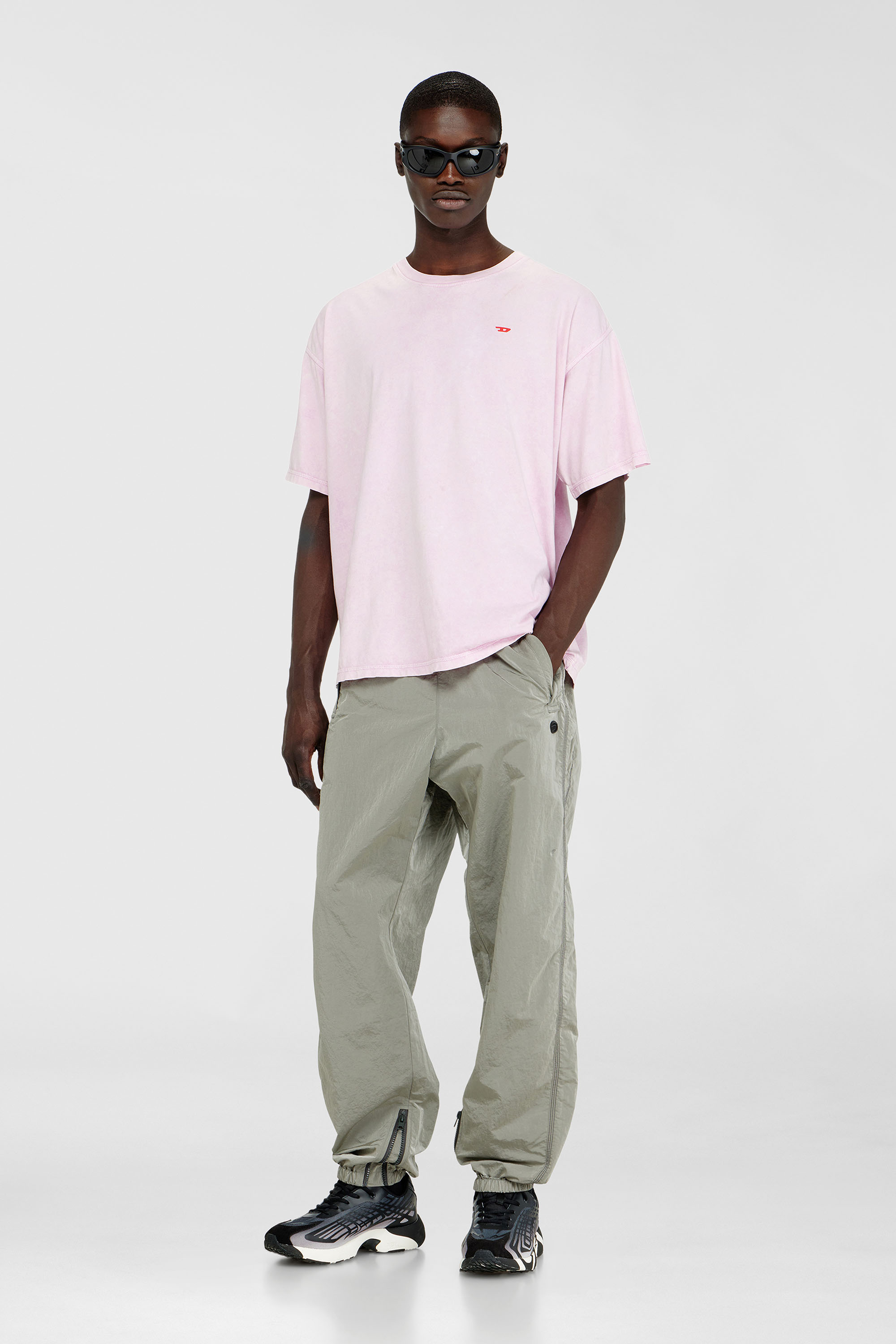Cotton T-shirt with treated effect