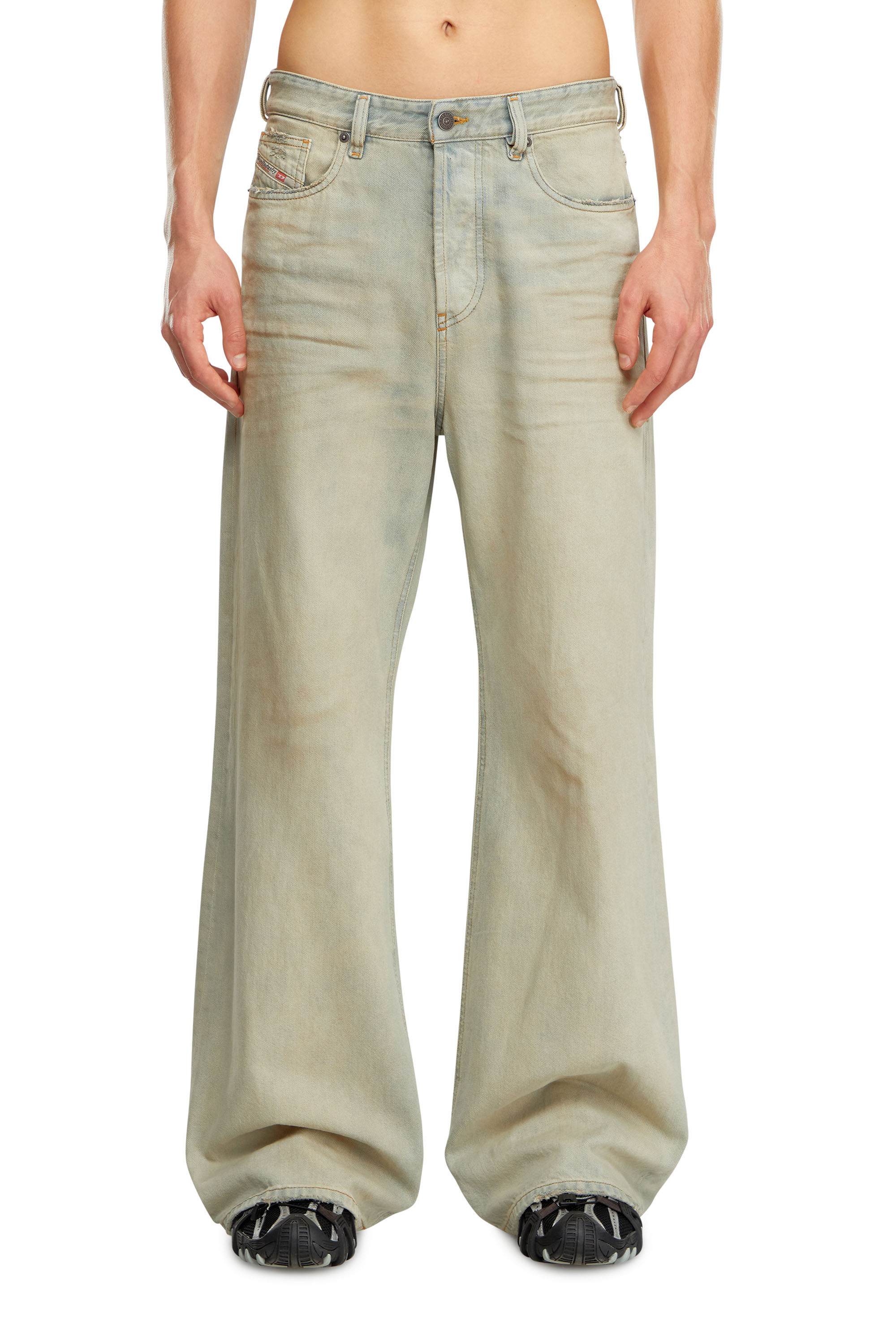 Diesel - Woman's Relaxed Jeans 1996 D-Sire 09H60, Light Blue - 6