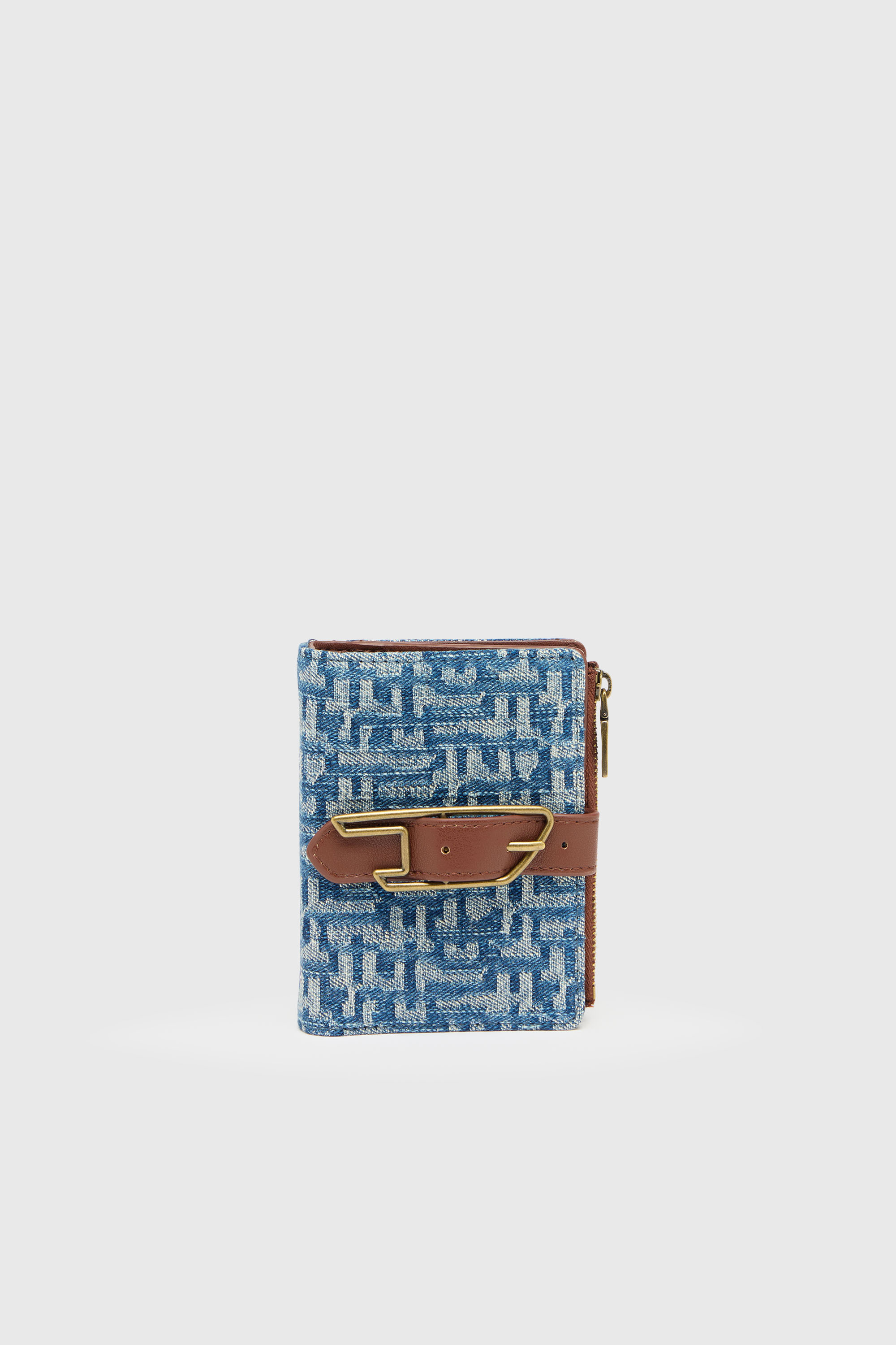 Diesel - D-LINE BI FOLD ZIP II, Woman's Bi-fold wallet in monogram denim with belt detail in Blue - 1