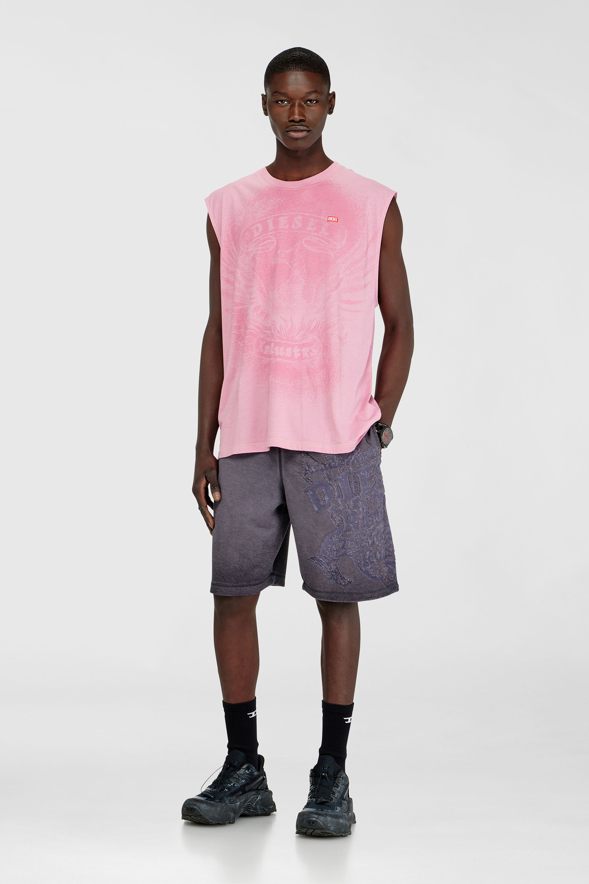 Sleeveless top in cotton with tonal graphic