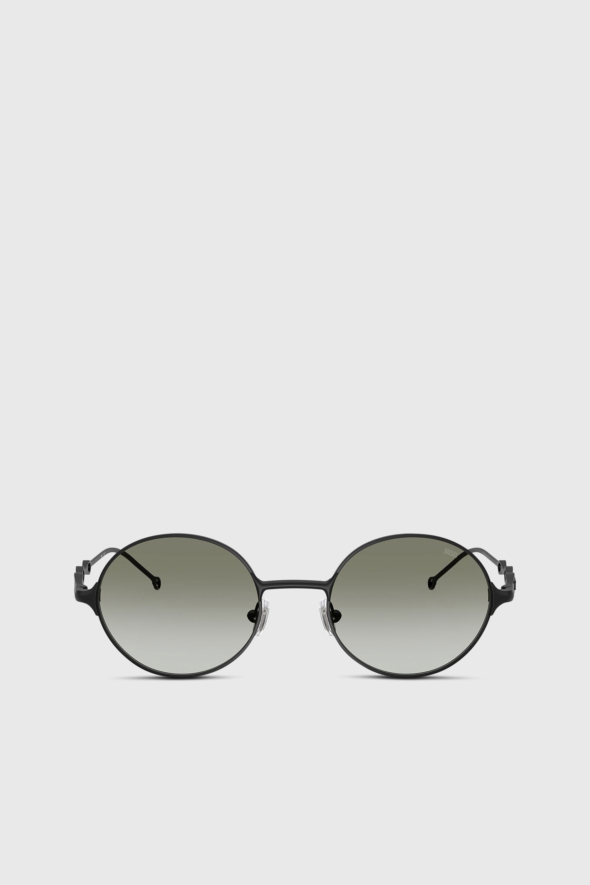 Round sunglasses