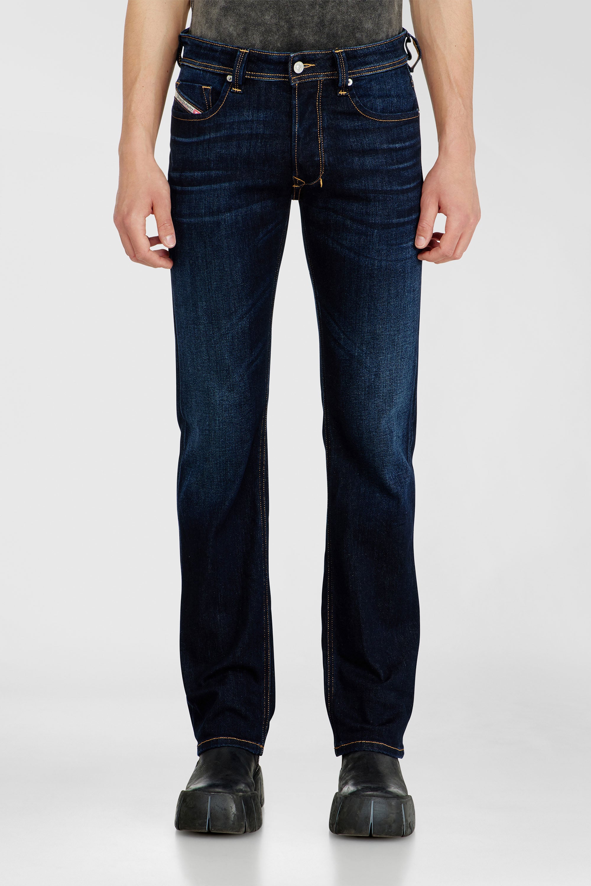 Diesel - Man's Regular Jeans 1985 Larkee 09Q15, Dark Blue - 4
