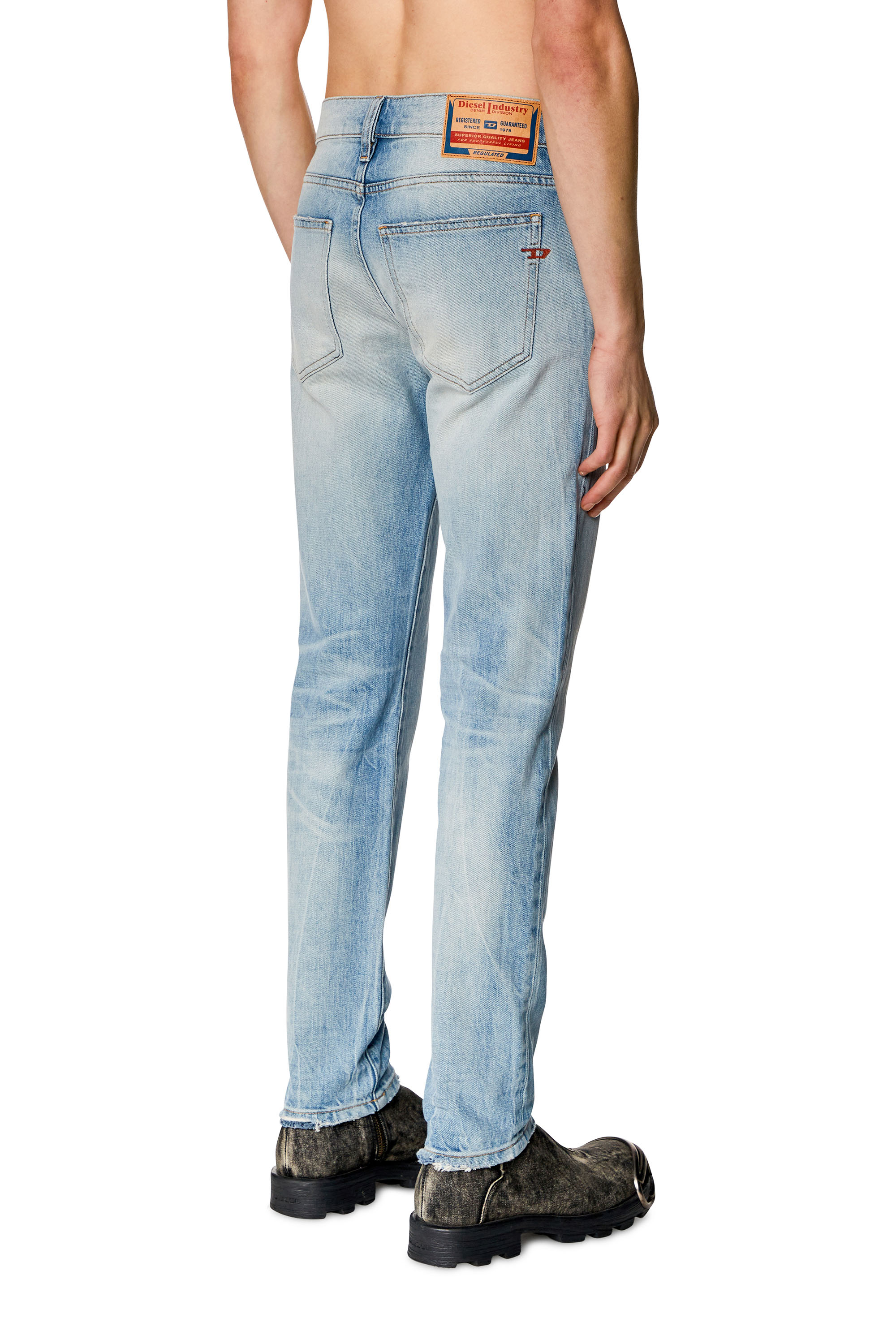Diesel - Slim Jeans 2019 D-Strukt 0DQAB, Light Blue - Image 2