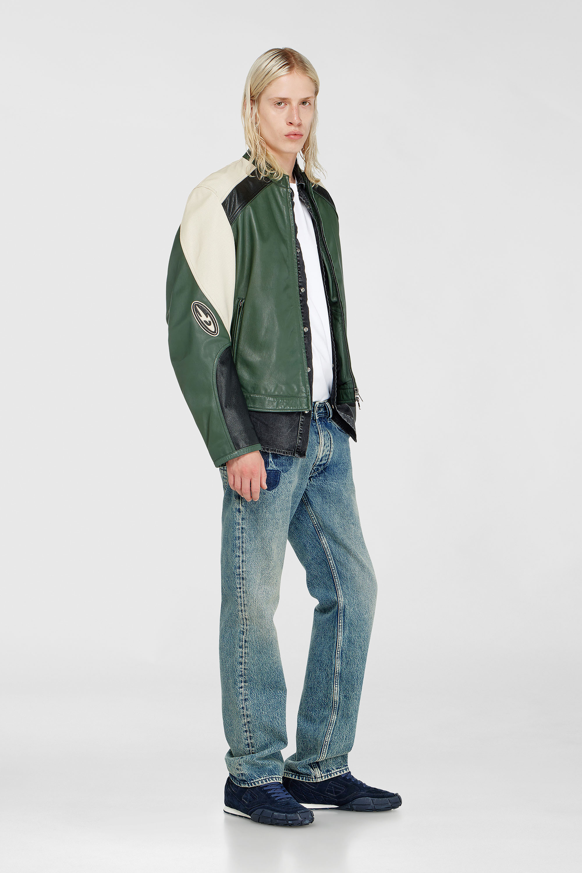 Diesel - S-PAGODHA LOW, Man's S-Pagodha-Quilted suede sneakers in Dark Blue - 2