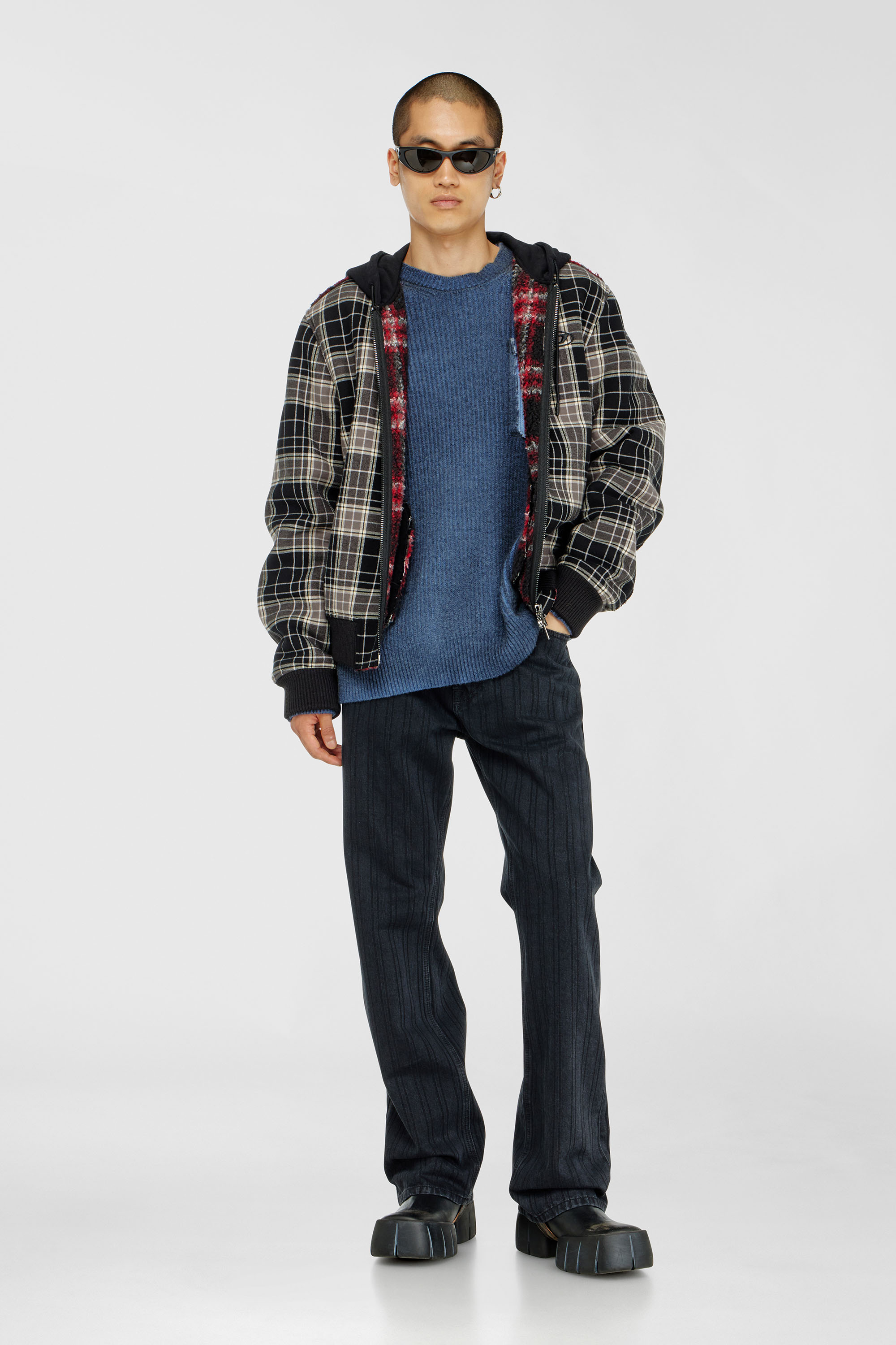 Diesel - W-KUNST, Man's Check-flannel bomber jacket with teddy interior in Grey/Black - 1