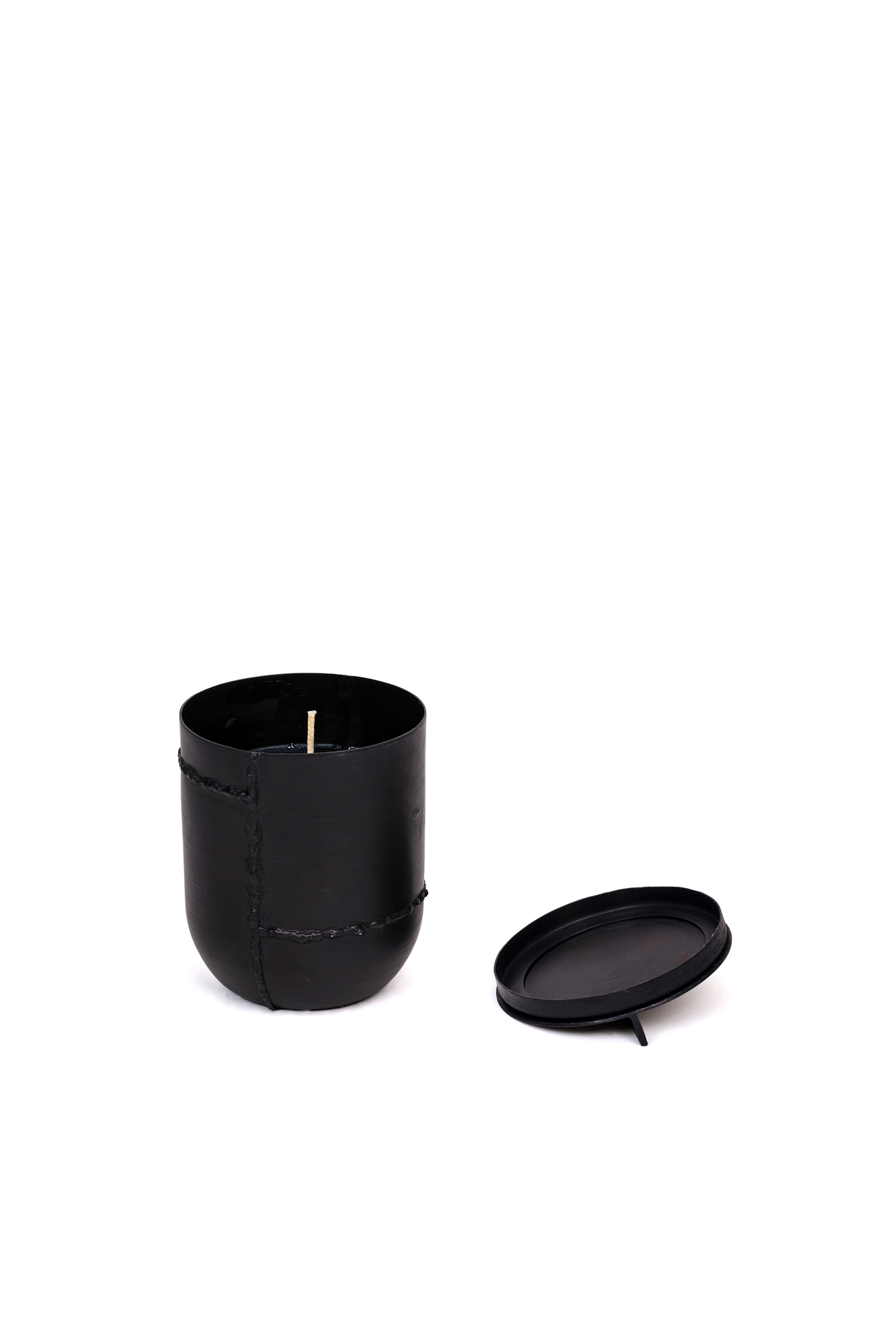 Diesel - 11161 HOME SCENTS, Unisex's Candle in metal jar "Diesel acier fum&egrave;e" in Black - 1